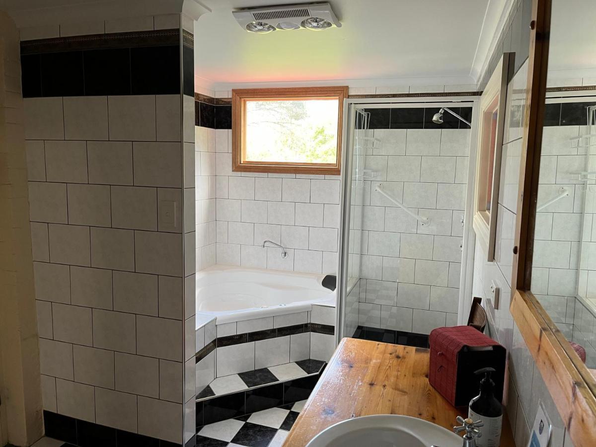 Gasworks B&B Cottages 斯特拉萨尔宾 外观 照片