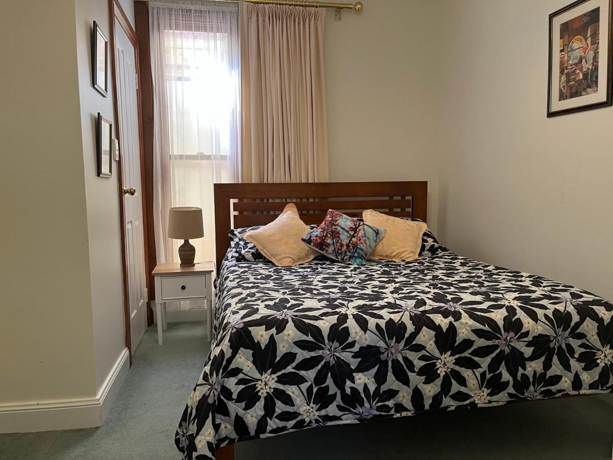 Gasworks B&B Cottages 斯特拉萨尔宾 外观 照片