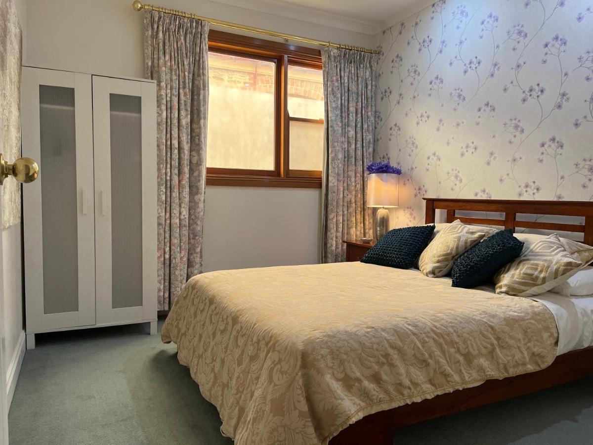 Gasworks B&B Cottages 斯特拉萨尔宾 外观 照片
