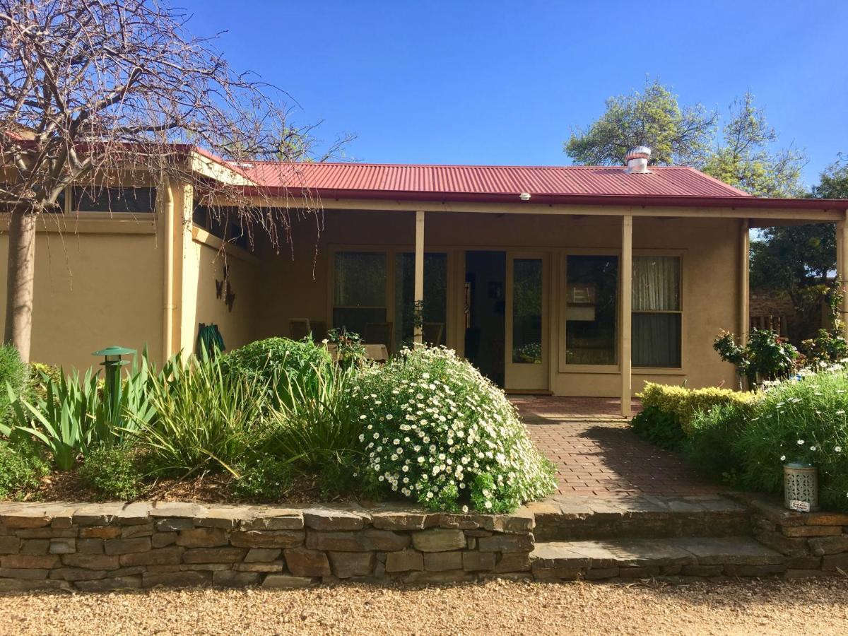 Gasworks B&B Cottages 斯特拉萨尔宾 外观 照片