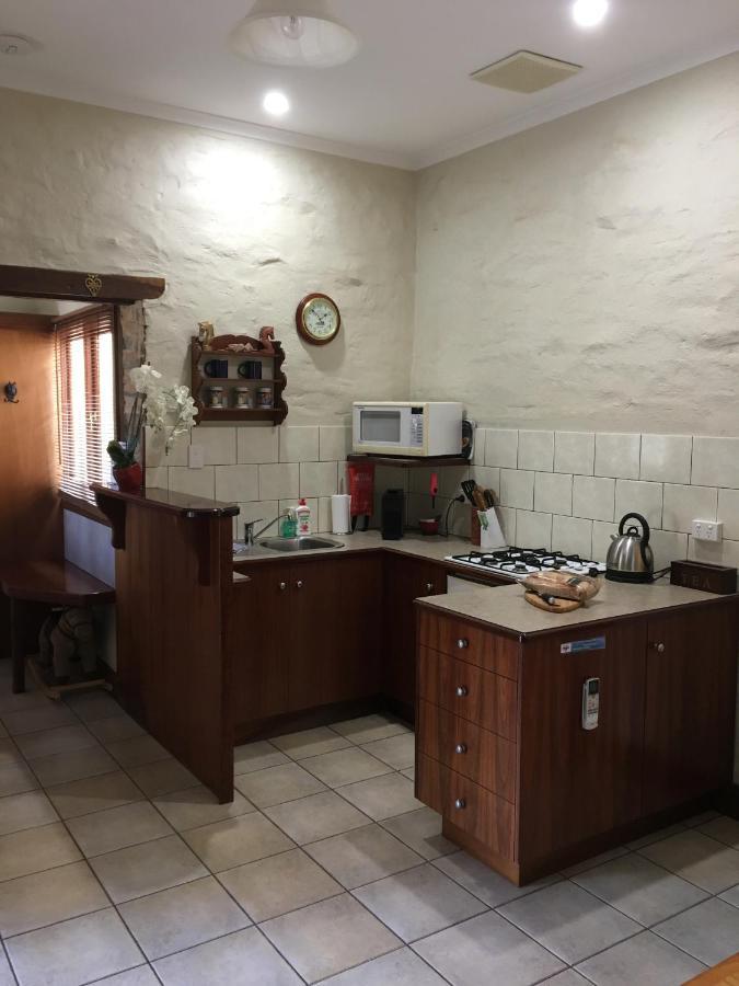Gasworks B&B Cottages 斯特拉萨尔宾 外观 照片