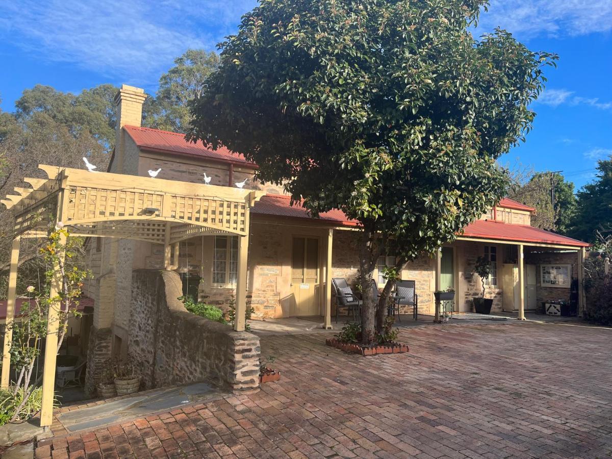 Gasworks B&B Cottages 斯特拉萨尔宾 外观 照片