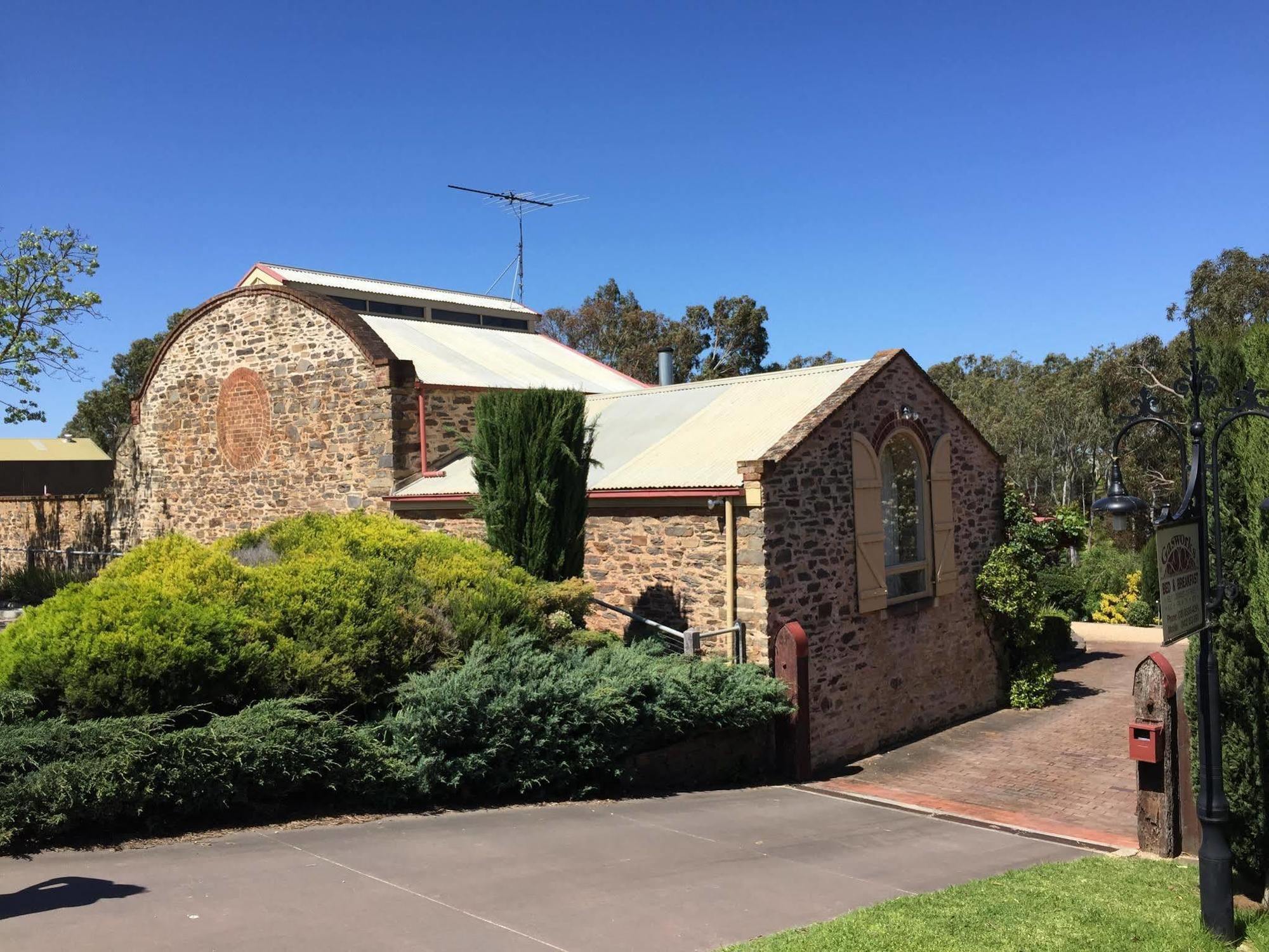 Gasworks B&B Cottages 斯特拉萨尔宾 外观 照片