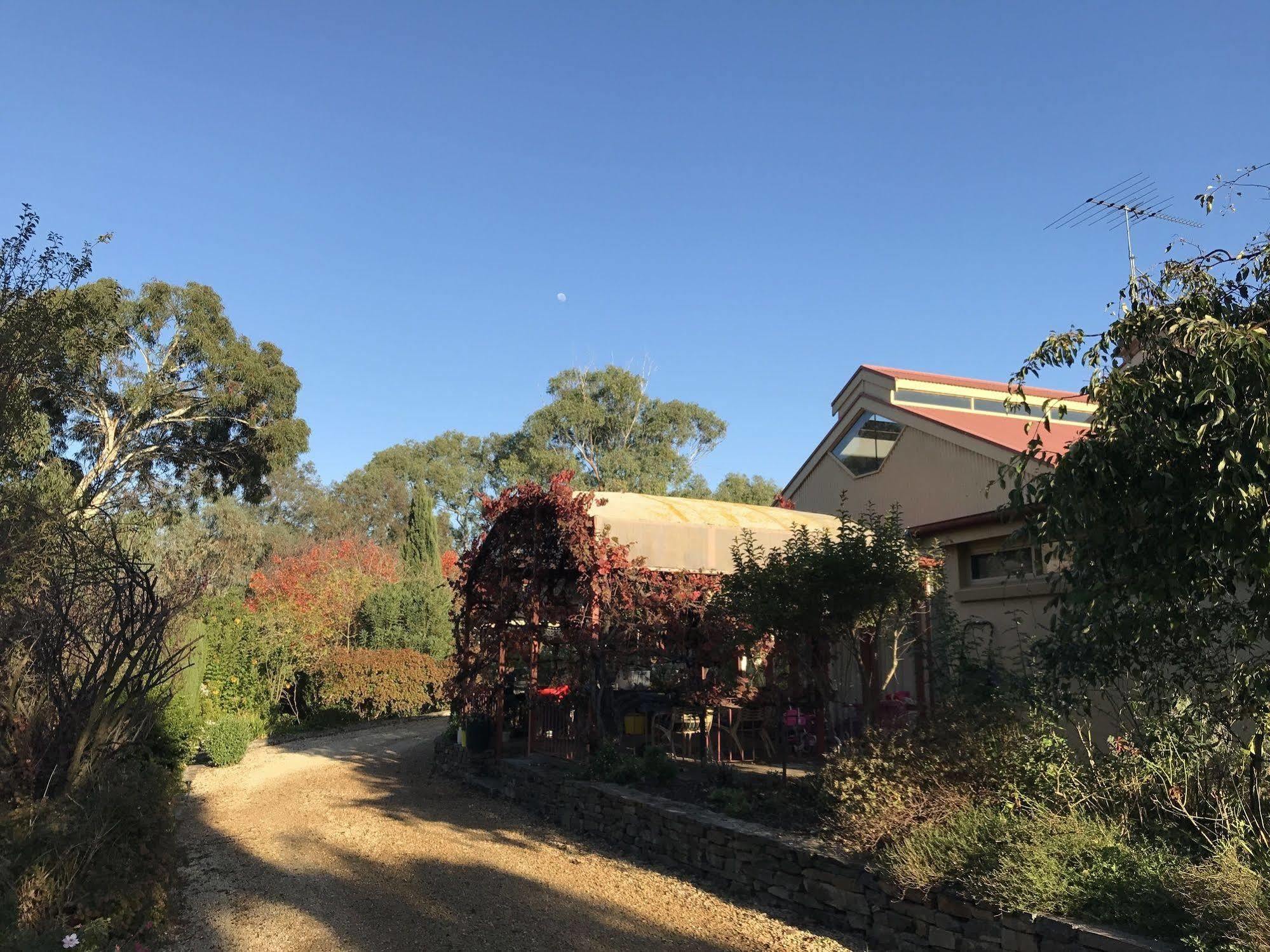 Gasworks B&B Cottages 斯特拉萨尔宾 外观 照片
