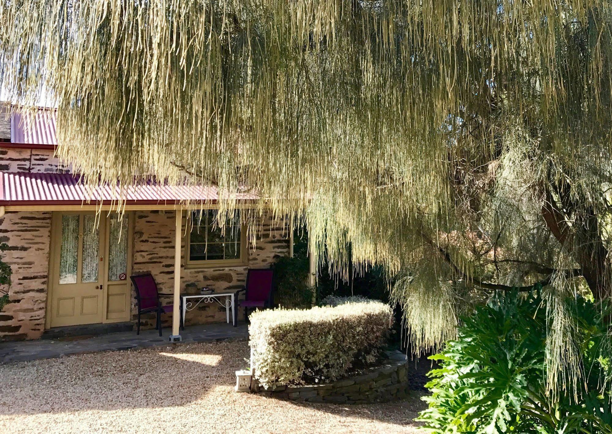 Gasworks B&B Cottages 斯特拉萨尔宾 外观 照片