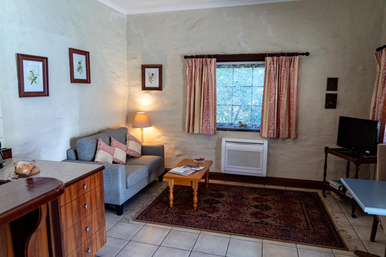 Gasworks B&B Cottages 斯特拉萨尔宾 外观 照片