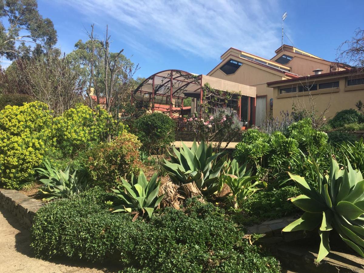Gasworks B&B Cottages 斯特拉萨尔宾 外观 照片
