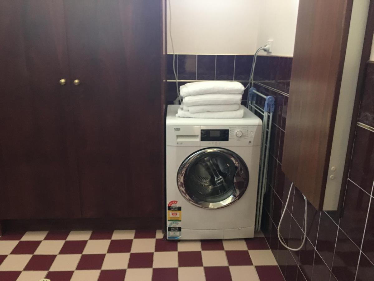 Gasworks B&B Cottages 斯特拉萨尔宾 外观 照片