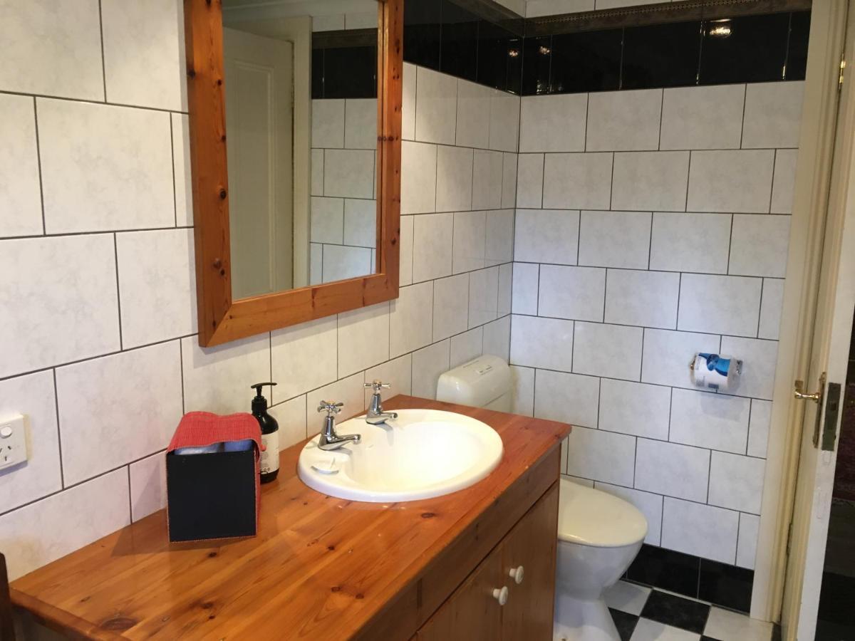 Gasworks B&B Cottages 斯特拉萨尔宾 外观 照片
